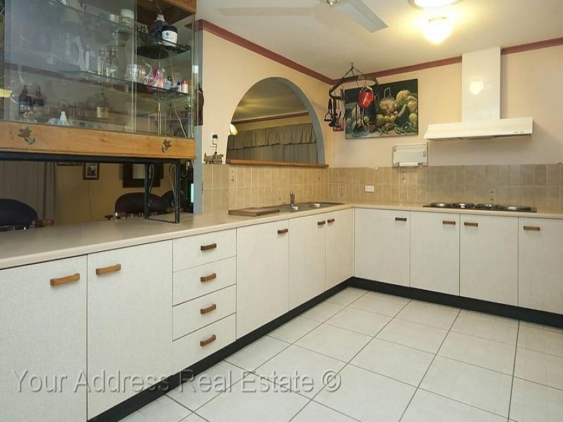 38 Centaurus Crescent, Regents Park QLD 4118