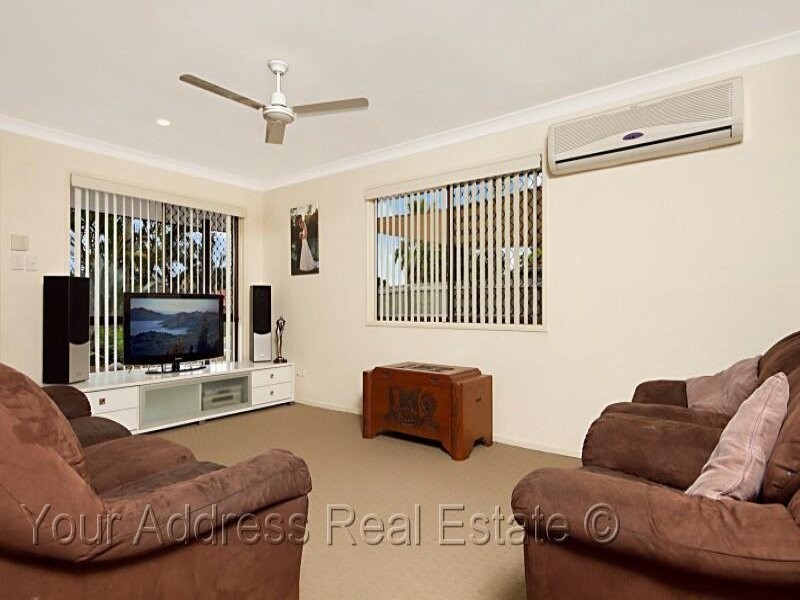 27 Serissa Street, Crestmead QLD 4132
