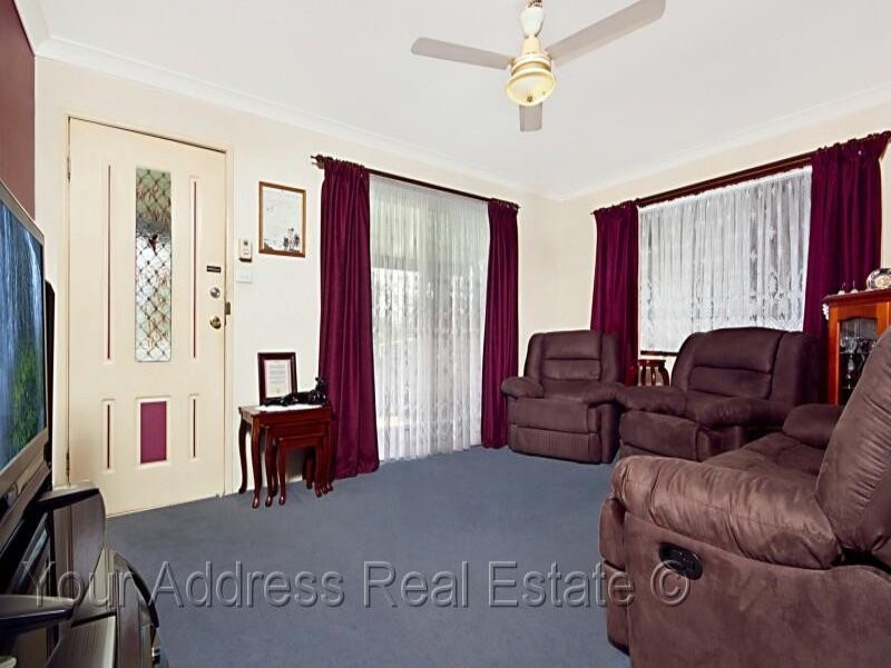 98 Begonia Street, Browns Plains QLD 4118