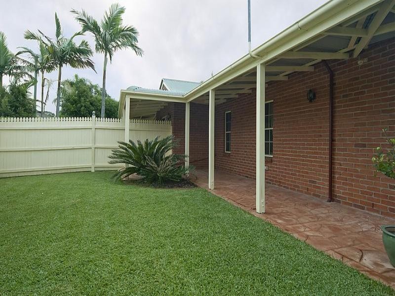 1 Folium Court, Regents Park QLD 4118