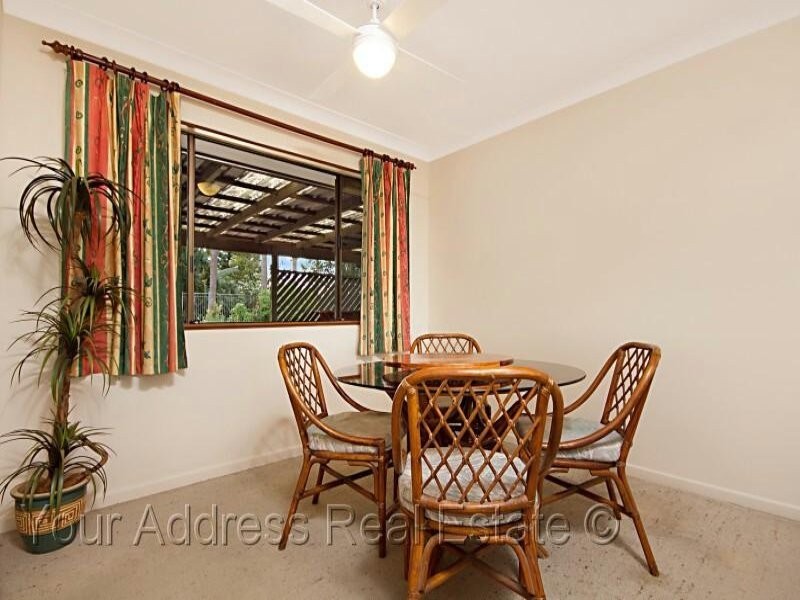 35 Volant Street, Regents Park QLD 4118