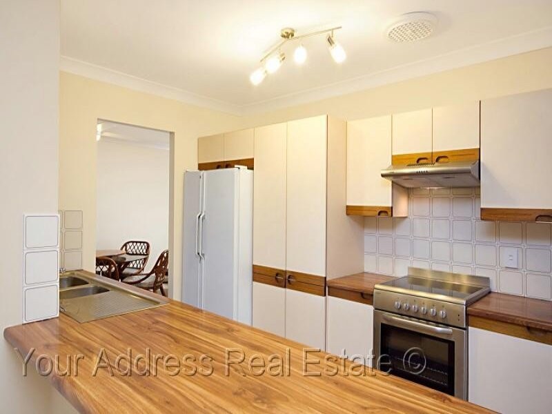 35 Volant Street, Regents Park QLD 4118