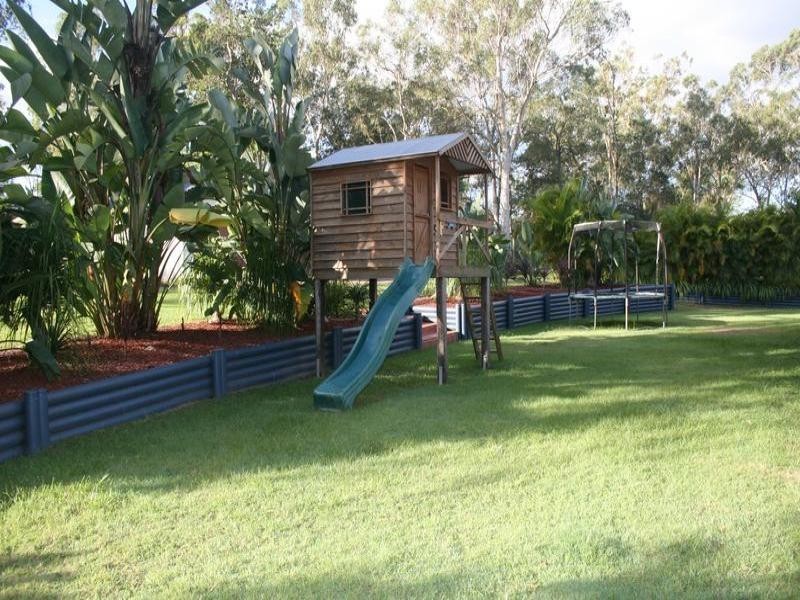 13-15 Durham Court, Park Ridge South QLD 4125