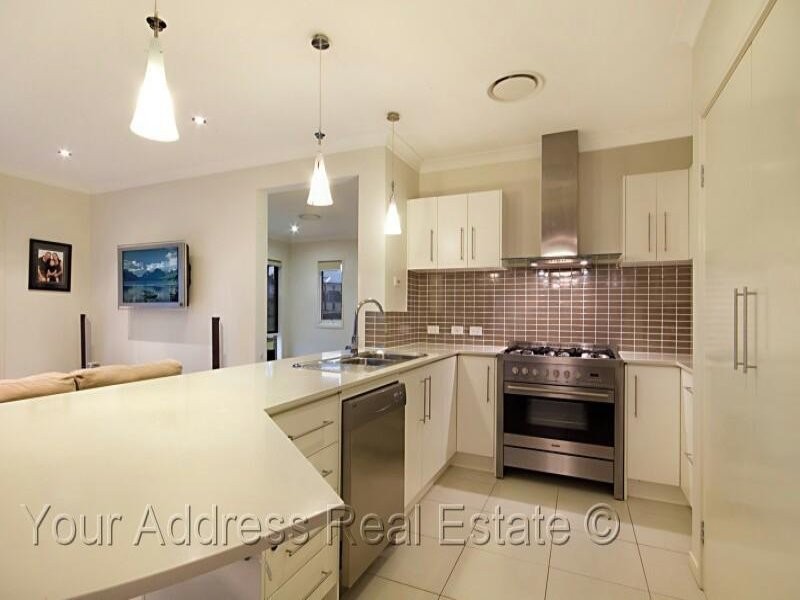 44-52 Parrot Street, Greenbank QLD 4124