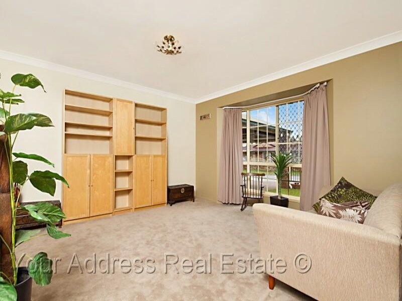 43 Benjamina Circuit, Regents Park QLD 4118