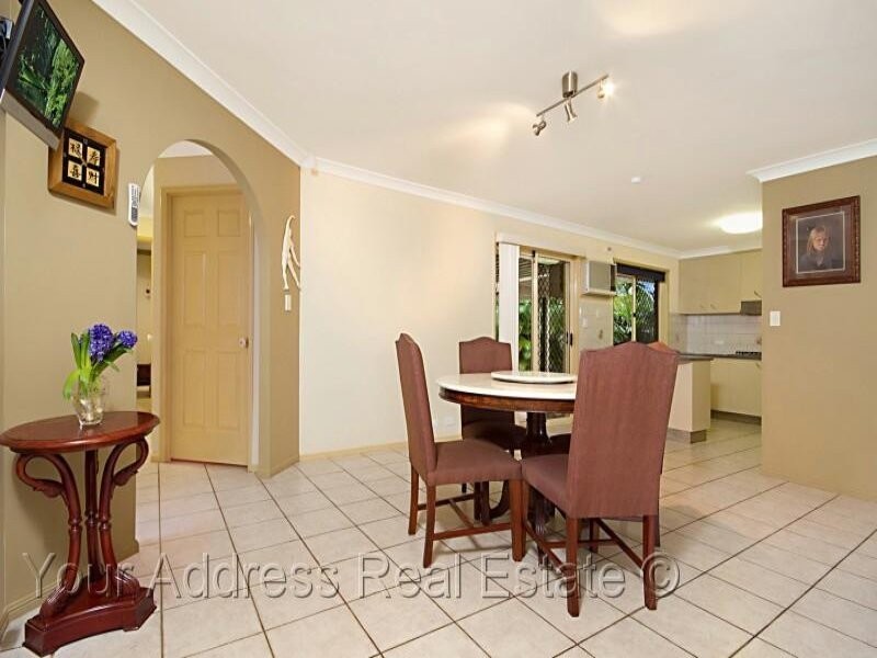 43 Benjamina Circuit, Regents Park QLD 4118