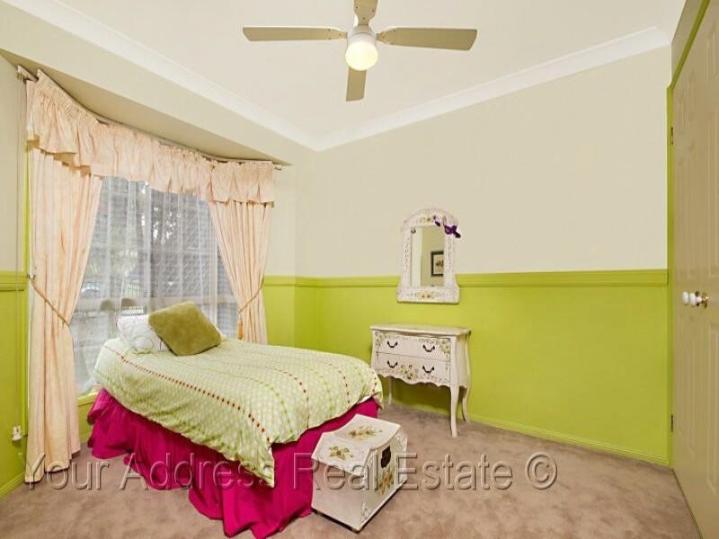 43 Benjamina Circuit, Regents Park QLD 4118