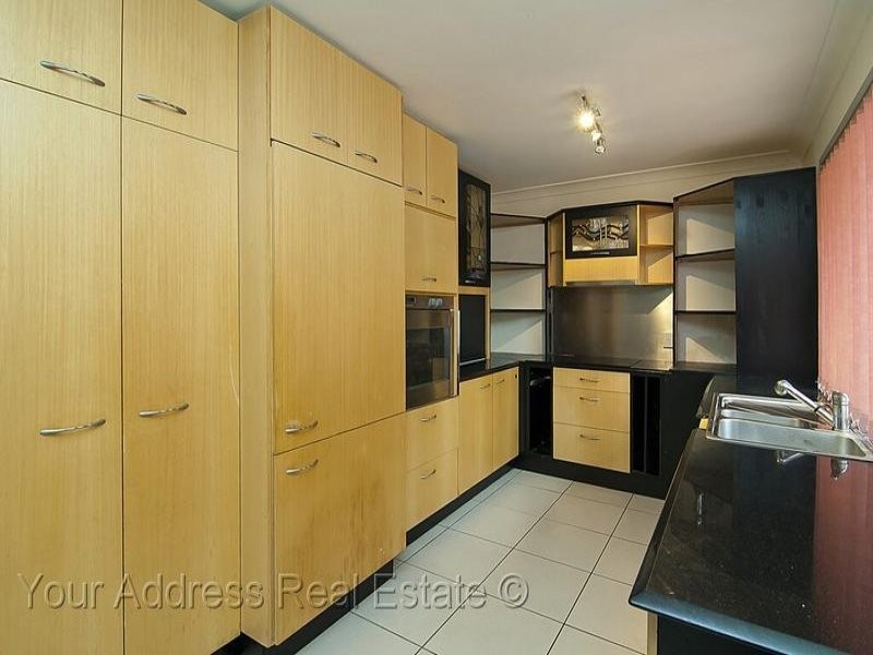 2 Lee Court, Greenbank QLD 4124