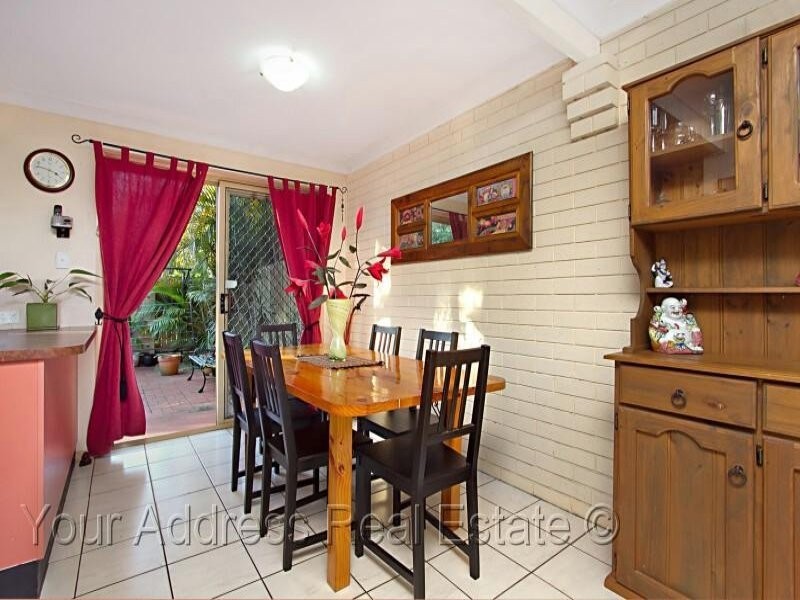 5/6 Peverell Street, Hillcrest QLD 4118