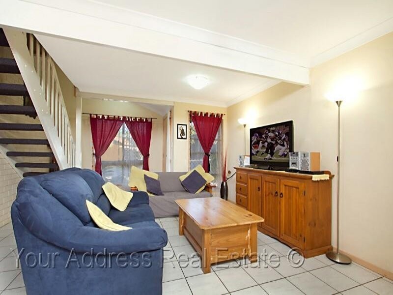 5/6 Peverell Street, Hillcrest QLD 4118