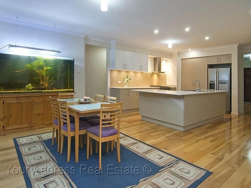 27 Scribbly Gum Court, New Beith QLD 4124