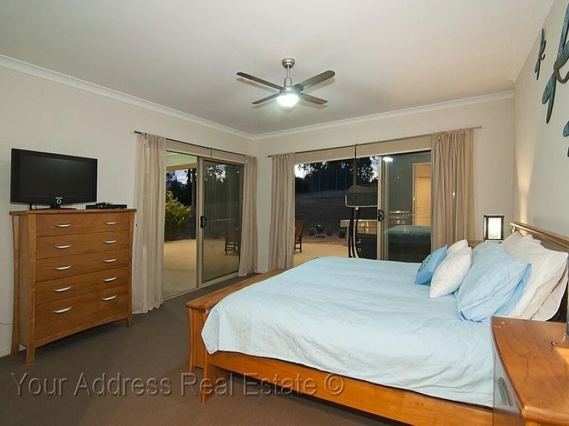 27 Scribbly Gum Court, New Beith QLD 4124