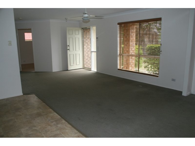 19 Burdekin Court, Hillcrest QLD 4118