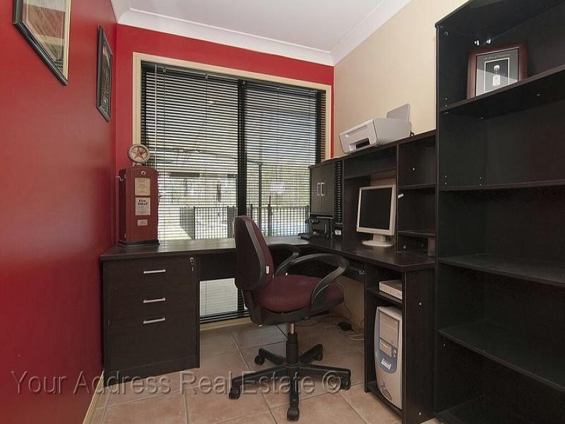 2 Jabiru Avenue, Greenbank QLD 4124