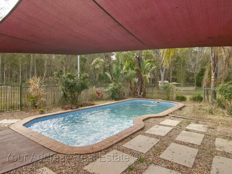82 Sylvan Road, Park Ridge South QLD 4125