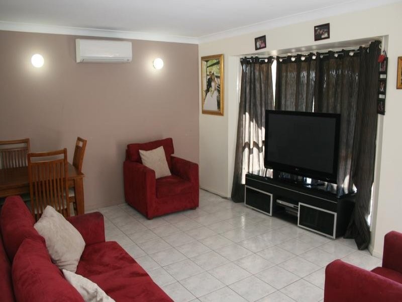 9 Rundell Street, Crestmead QLD 4132