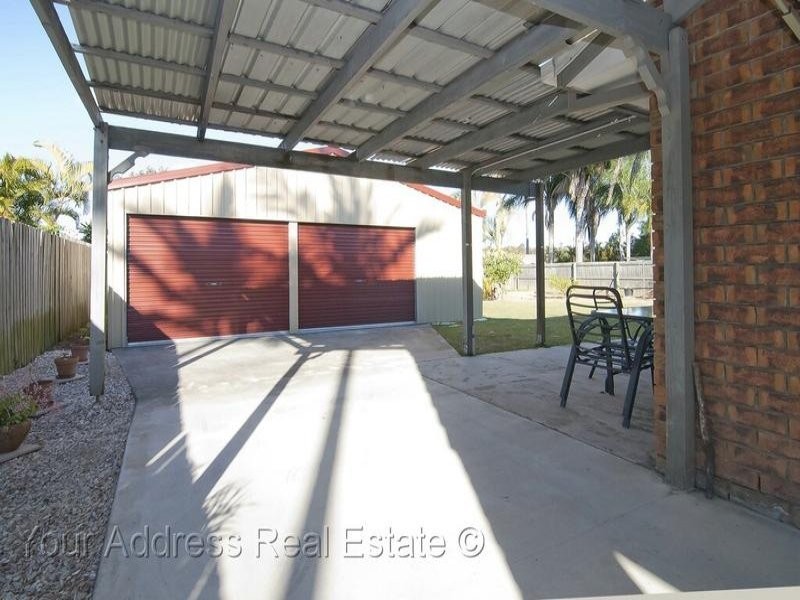 27 Emerald Drive, Regents Park QLD 4118