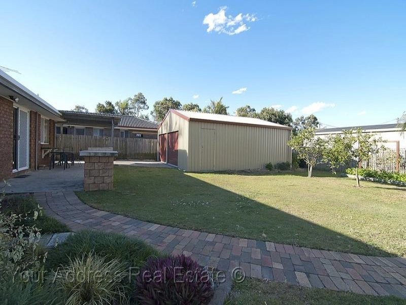 27 Emerald Drive, Regents Park QLD 4118