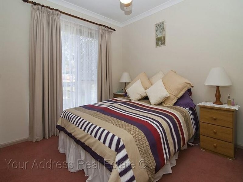 8 Pitt Court, Crestmead QLD 4132