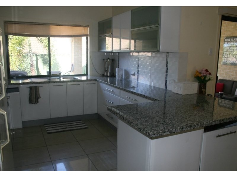 58 Coronation Drive, Boronia Heights QLD 4124