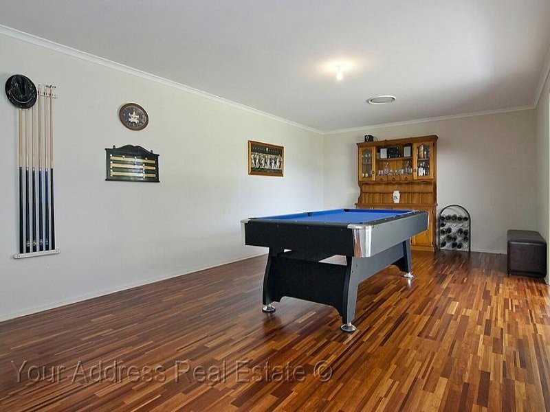 8-10 Goldfinch Court, Greenbank QLD 4124