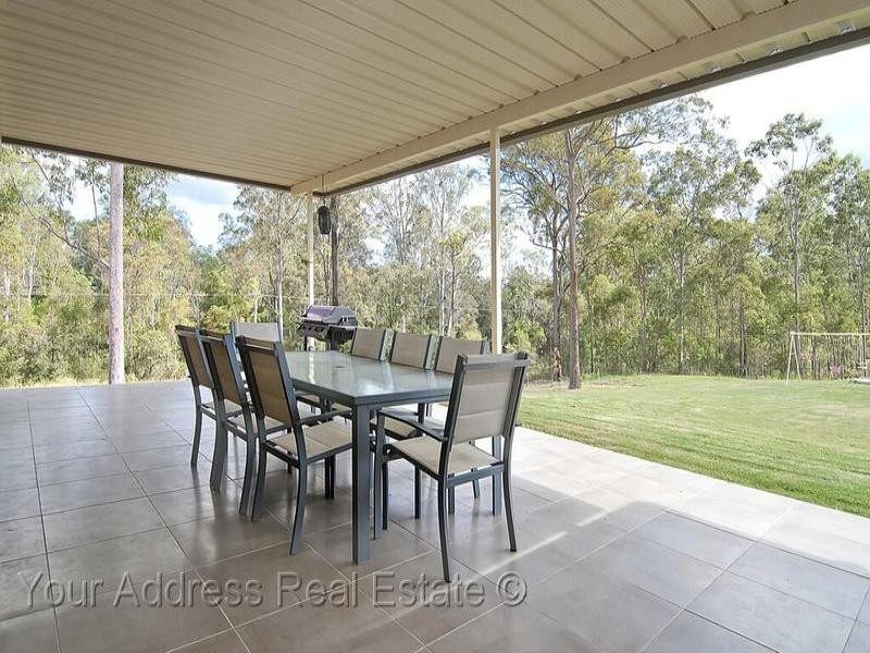 8-10 Goldfinch Court, Greenbank QLD 4124