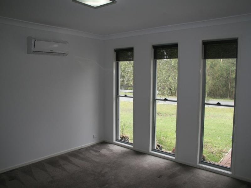 2-8 Waugh Court, New Beith QLD 4124