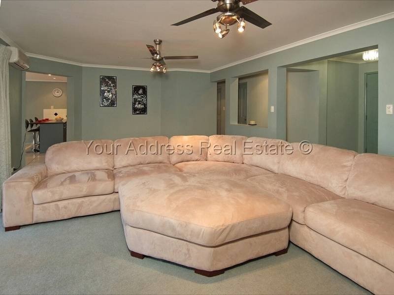 51 Bellenden Close, Munruben QLD 4125