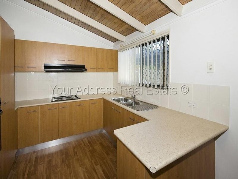 8 Rooney Street, Browns Plains QLD 4118