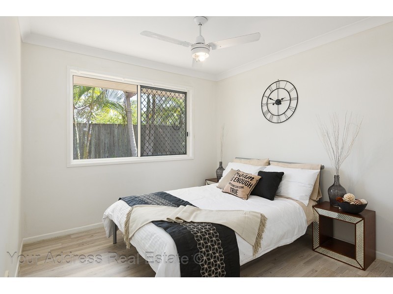 9 Auburn Court, Park Ridge South QLD 4125