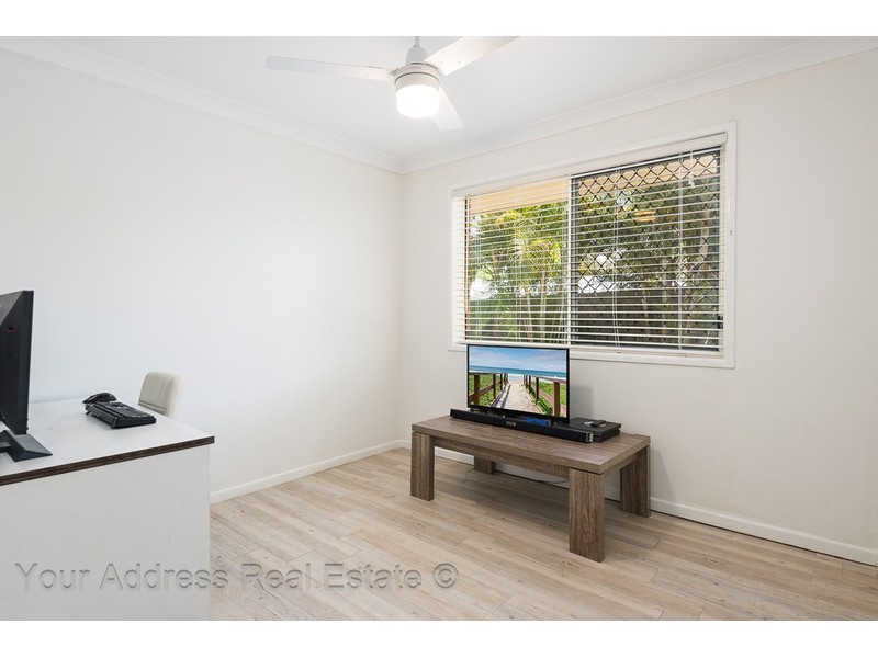 9 Auburn Court, Park Ridge South QLD 4125