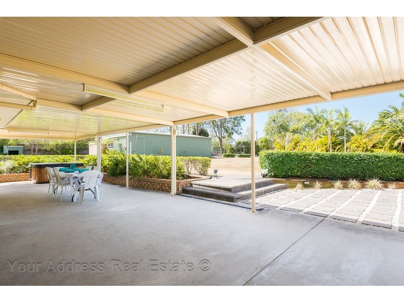 9 Auburn Court, Park Ridge South QLD 4125