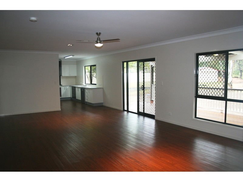 26 Mcleod Road, Park Ridge QLD 4125