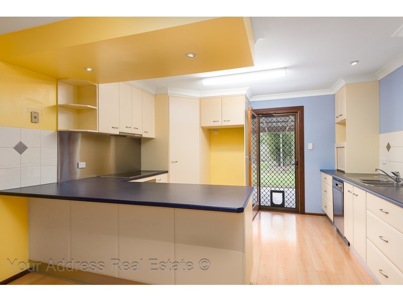 4 Parkland Avenue, Browns Plains QLD 4118