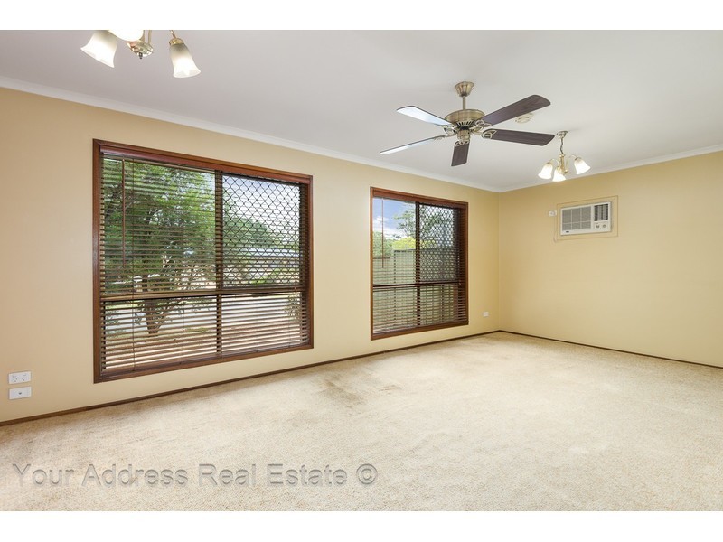 4 Parkland Avenue, Browns Plains QLD 4118