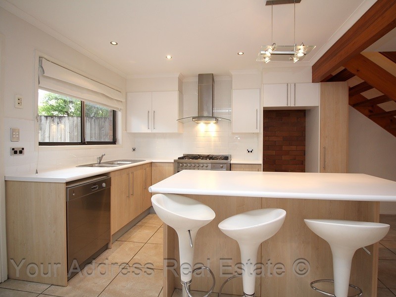 31/111 Barbaralla Drive, Springwood QLD 4127