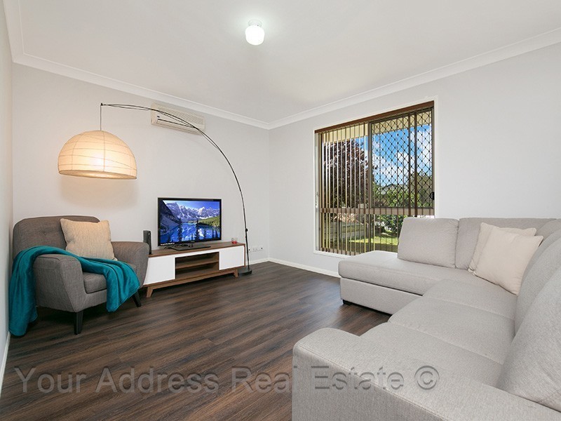 6 Gleditsia Close, Regents Park QLD 4118