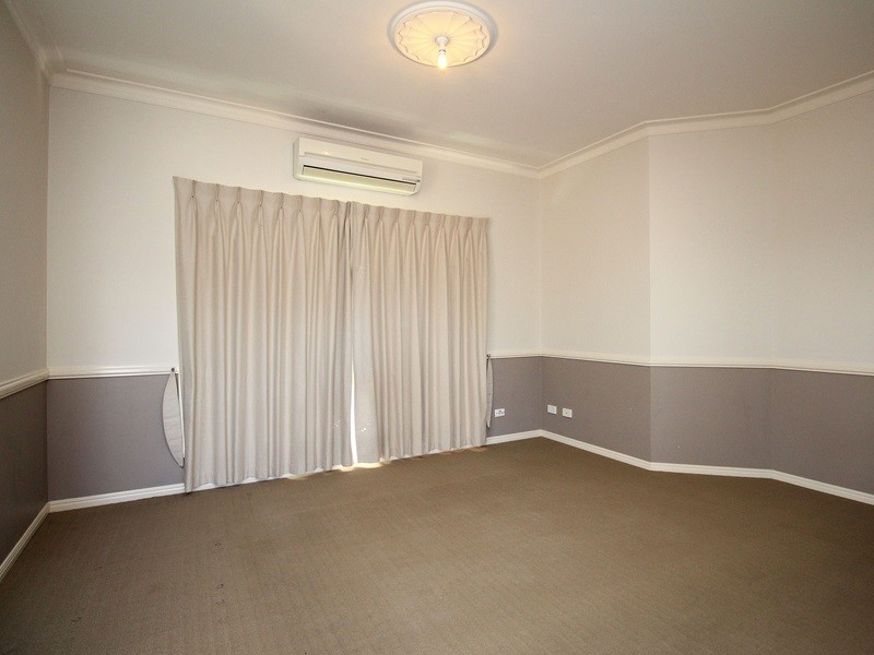 28 Jasmina Parade, Waterford QLD 4133