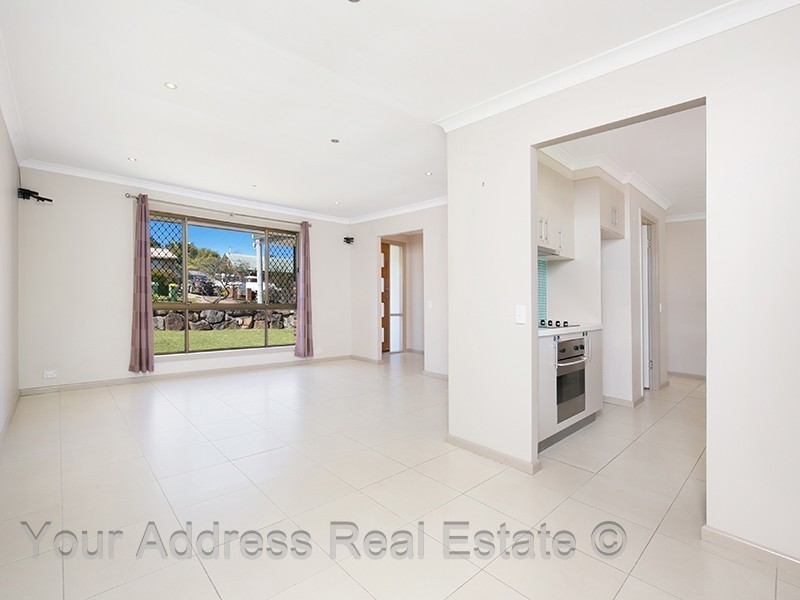 39 Newburn Street, Hillcrest QLD 4118