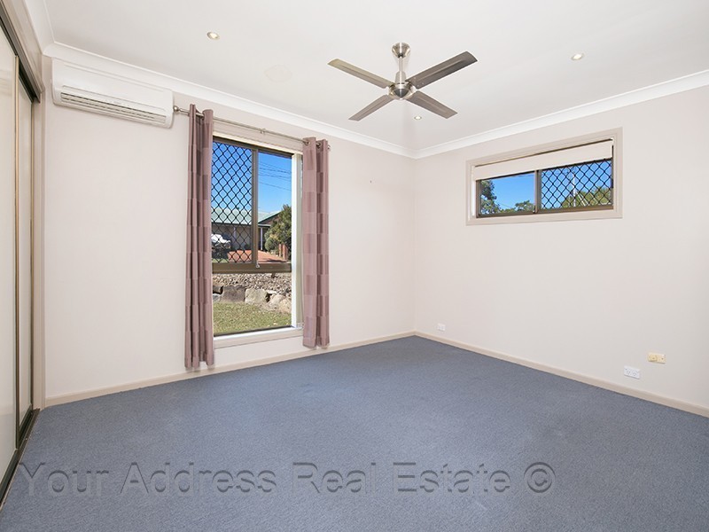 39 Newburn Street, Hillcrest QLD 4118