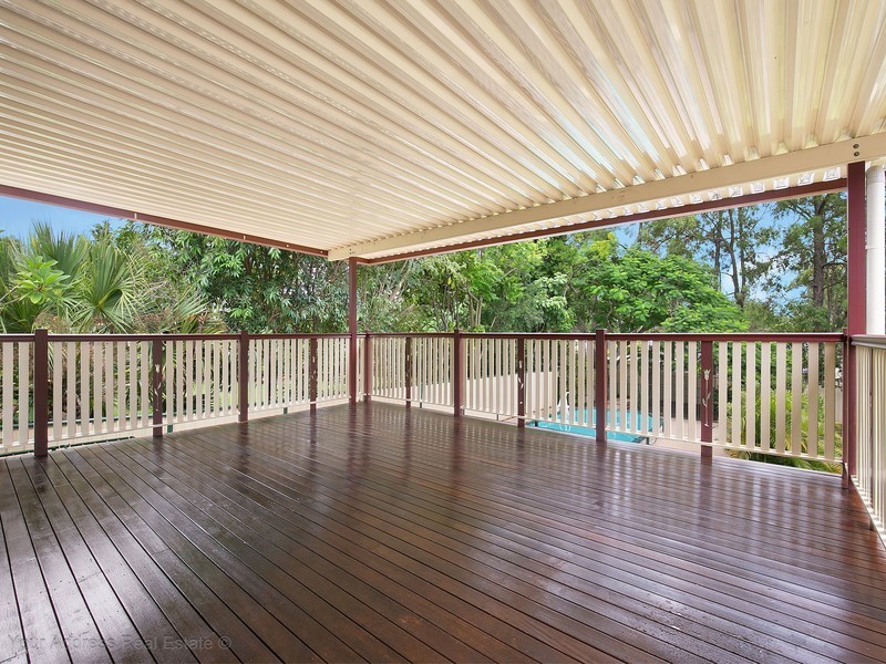 25 Oak Avenue, Browns Plains QLD 4118