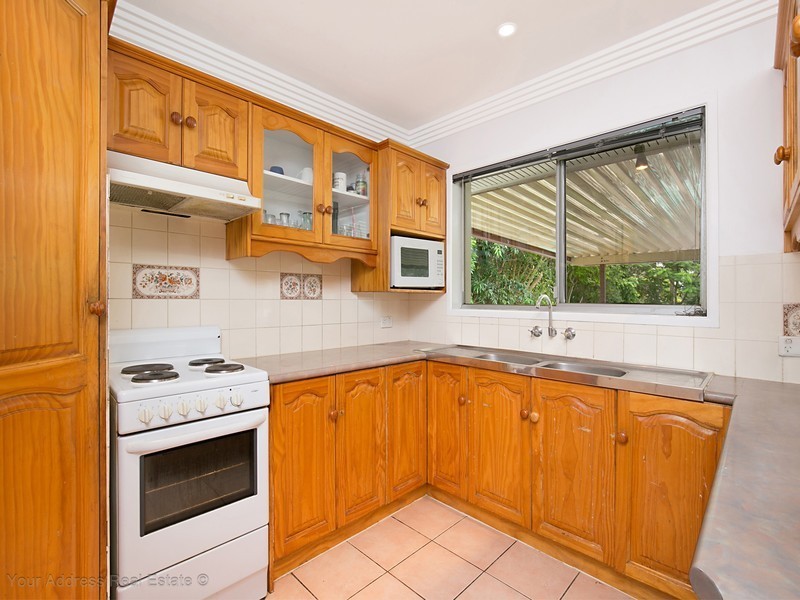 25 Oak Avenue, Browns Plains QLD 4118