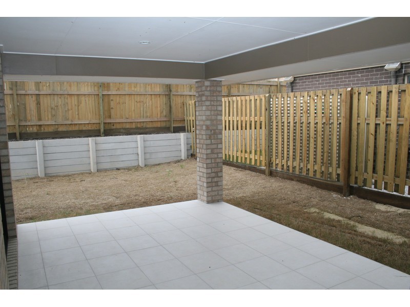 8 Flametree Street, Berrinba QLD 4117