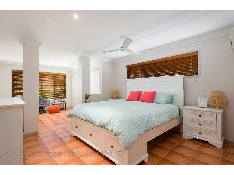 54 Centaurus Crescent, Regents Park QLD 4118