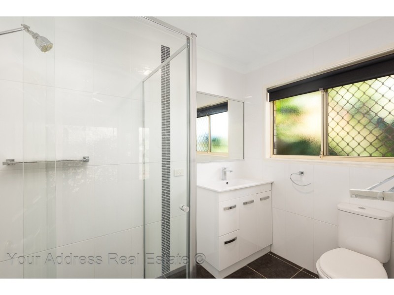 48 Gordonia Drive, Regents Park QLD 4118