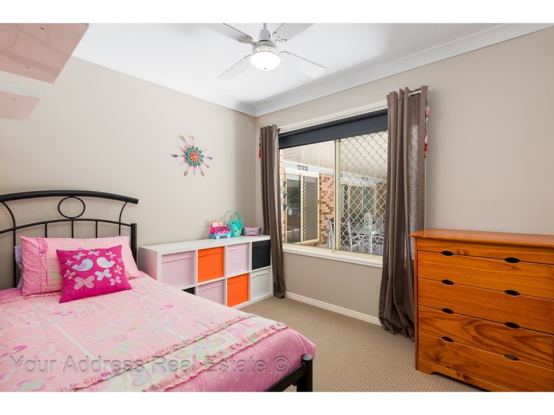 48 Gordonia Drive, Regents Park QLD 4118