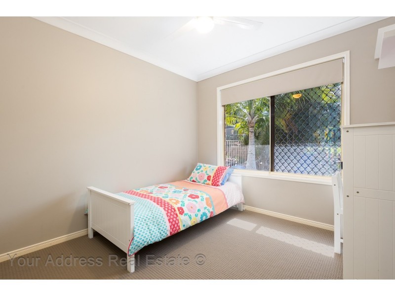 48 Gordonia Drive, Regents Park QLD 4118