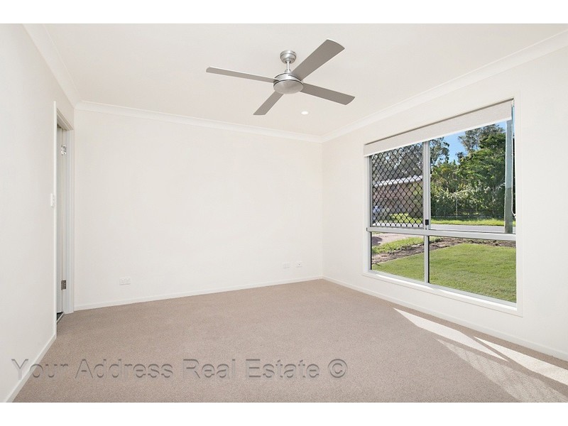 8A Clarendon Avenue, Bethania QLD 4205