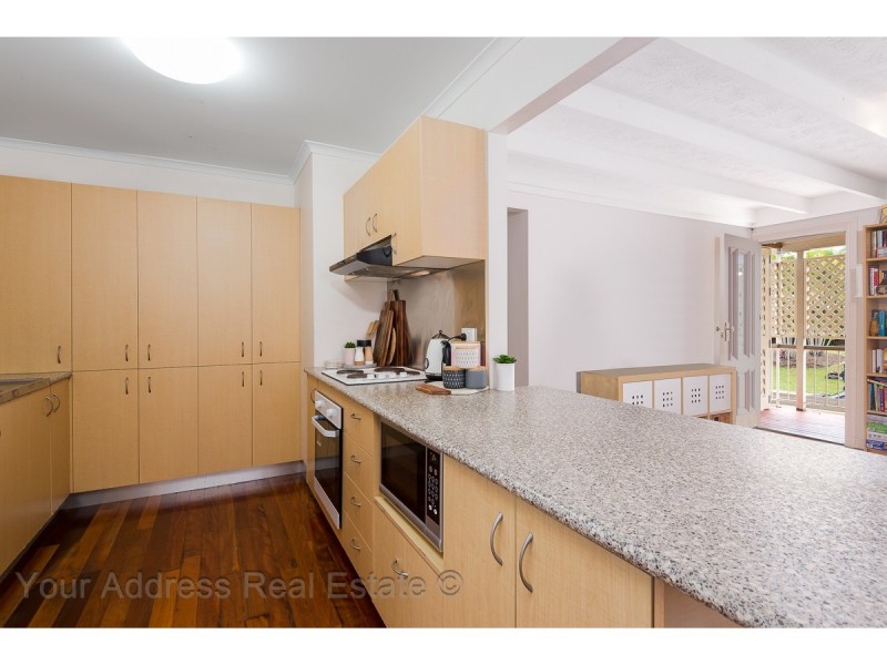 2A Owens Crescent, Regents Park QLD 4118