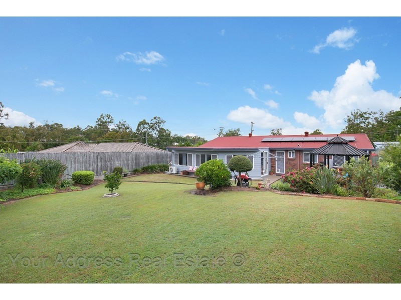 42 Conifer Street, Hillcrest QLD 4118